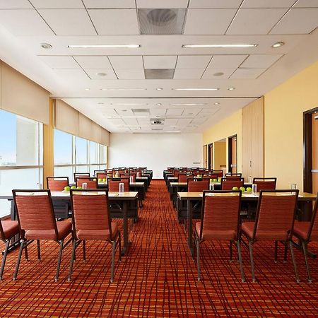 Courtyard By Marriott Leon At The Poliforum Εξωτερικό φωτογραφία