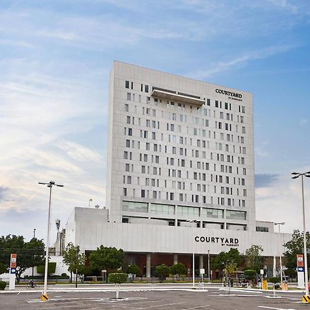 Courtyard By Marriott Leon At The Poliforum Εξωτερικό φωτογραφία