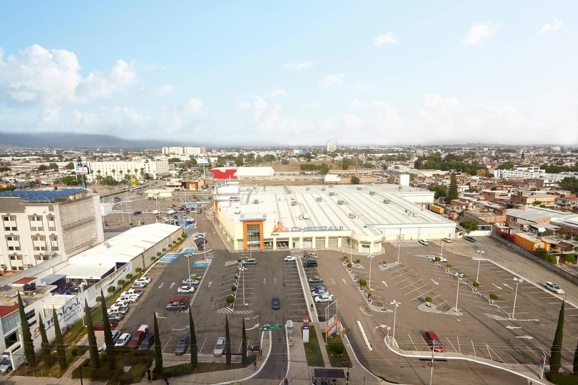 Courtyard By Marriott Leon At The Poliforum Εξωτερικό φωτογραφία